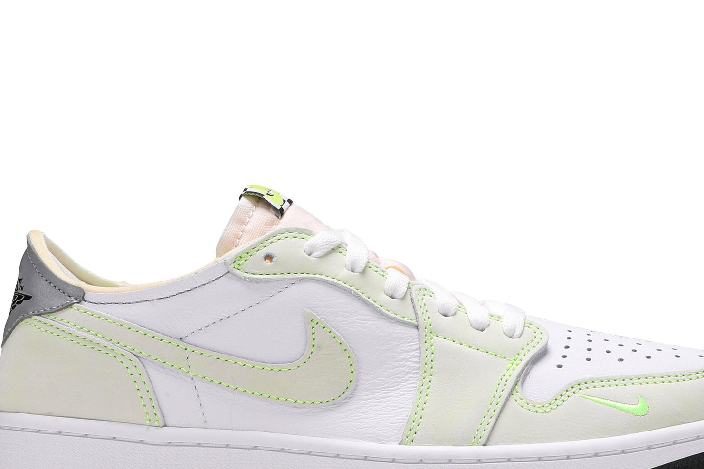 Air Jordan 1 Low OG ‘Ghost Green’ DM7837-103