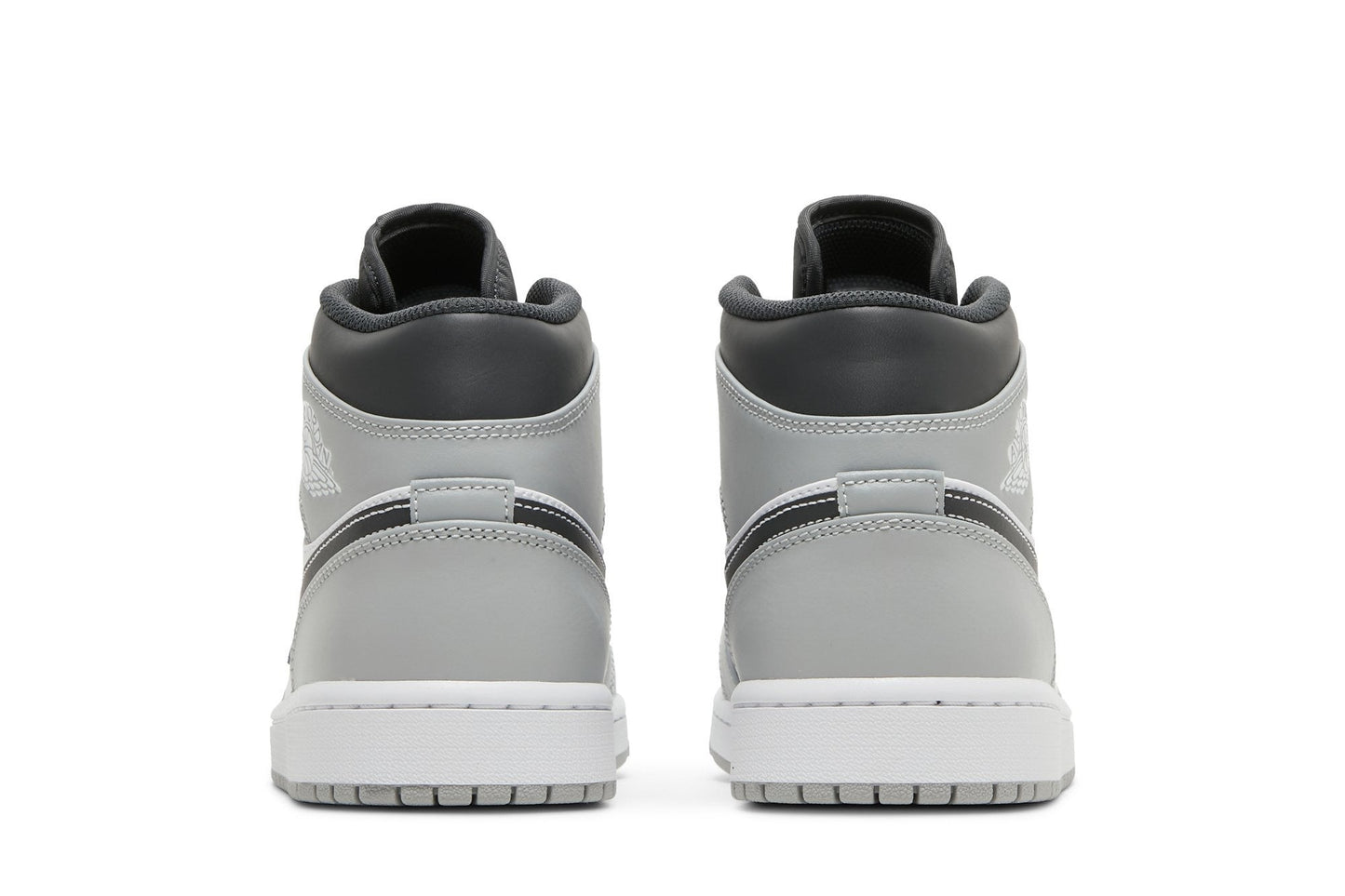 Air Jordan 1 Mid ‘Light Smoke Grey’ 554724-078