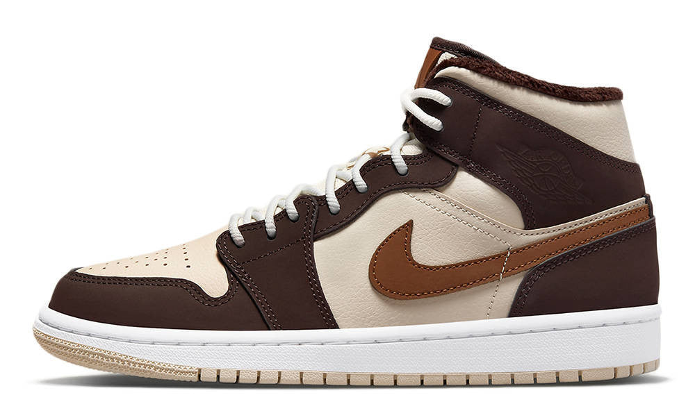 Air Jordan 1 Mid SE ‘Cream Dark Chocolate’ DO6699-200