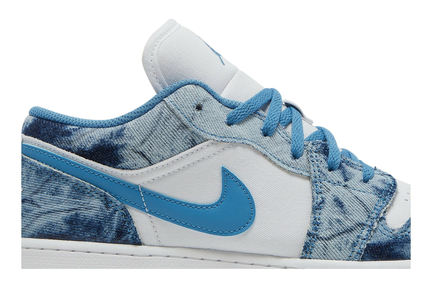 Air Jordan 1 Low GS ‘Washed Denim’ DM8947-100