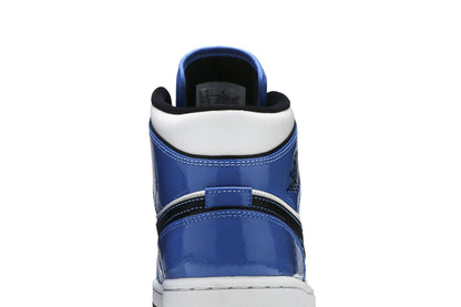 Air Jordan 1 Mid SE ‘Signal Blue’ DD6834-402