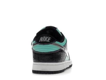 Nike Diamond Supply Co. x Dunk Low Pro SB ‘Tiffany’ – 304292-402