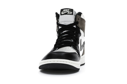 Air Jordan 1 Retro High OG Dark Mocha – 555088-105