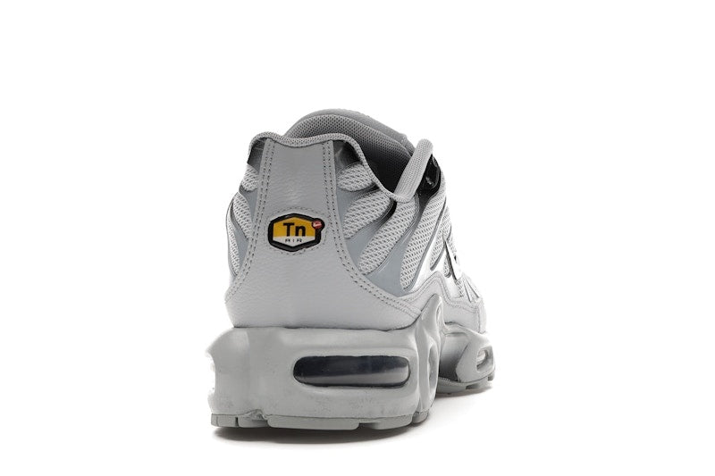 Nike Air Max Plus TN ‘Wolf Grey’ – 852630-021