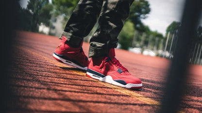 Air Jordan 4 Retro ‘FIBA’ CI1184-617