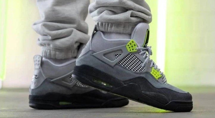 Air Jordan 4 Retro SE ‘Neon’ CT5342-007