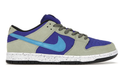 Nike Dunk Low SB ACG Celadon Signature Footwear