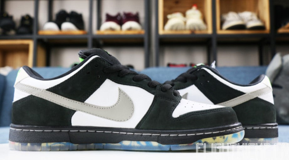 Nike SB Dunk Low Staple Panda Pigeon (Regular box) Signature Footwear