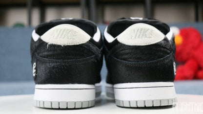 Nike SB Dunk Low Medicom BE@RBRICK 2020 Unfading Sneaker