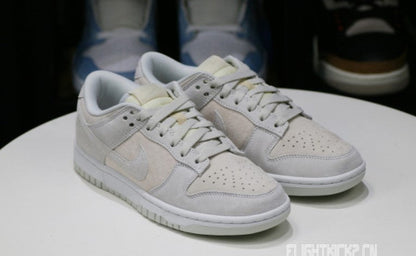 Nike Dunk Low Vast Grey Iconic Sneaker