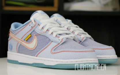 Union LA x  Nike Dunk Low Iconic Sneaker