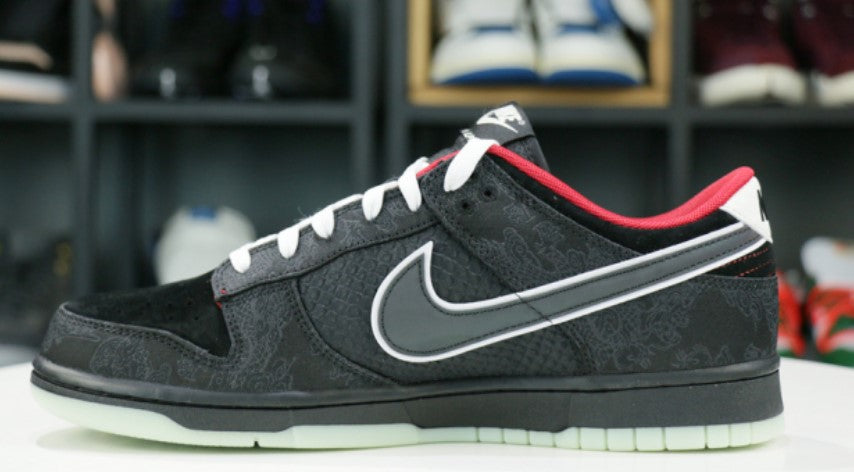 Nike Dunk Low LPL League of Legends Classic Kicks