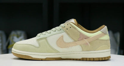 Nike Dunk Low On the Bright Side (W) Signature Footwear