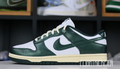 Nike Dunk Low Vintage Green Unfading Sneaker