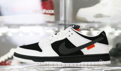 Nike SB Dunk Low TIGHTBOOTH Classic Kicks