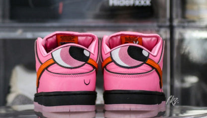 The Powerpuff Girls x  Nike SB Dunk Low Blossom Classic Kicks