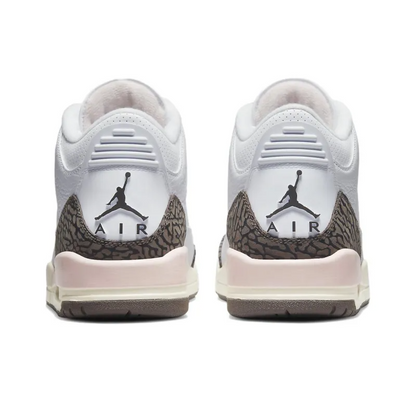 Air Jordan 3 Retro ‘Neapolitan’ CK9246-102