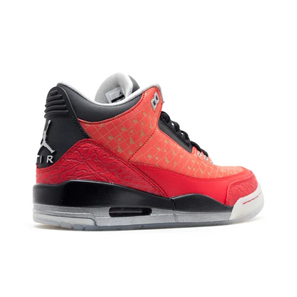 Air Jordan 3 Retro Doernbecher 2013 – 437536-700