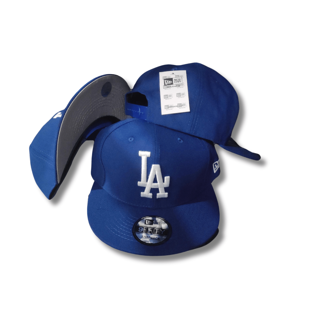 Los Angeles Dodgers Classic Blue with White Embroidered Logo – Snapback Cap