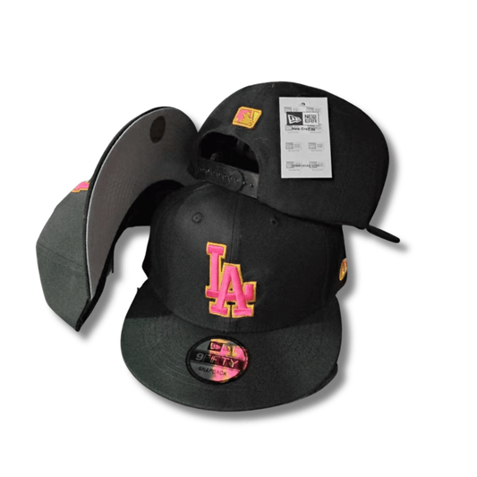 Los Angeles Dodgers Black  Pink LA Logo Highlight – Snapback Cap