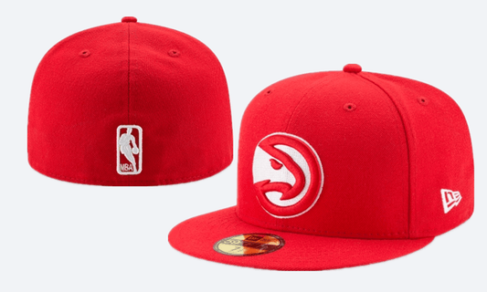 Atlanta Hawks NBA Snapback Cap with Embroidered Hawk Logo – Red