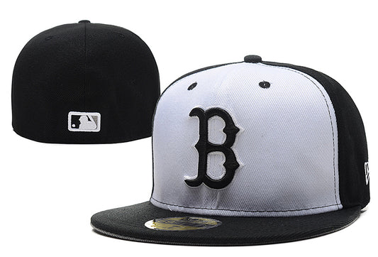 Boston Red Sox Black and White Fitted Hat with Contrasting Brim