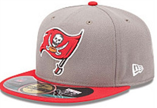 Tampa Bay Buccaneers Snapback Hat with Embroidered Team Logo – Gray and Red