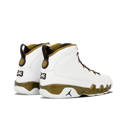 Air Jordan 9 Retro Statue – 302370-109