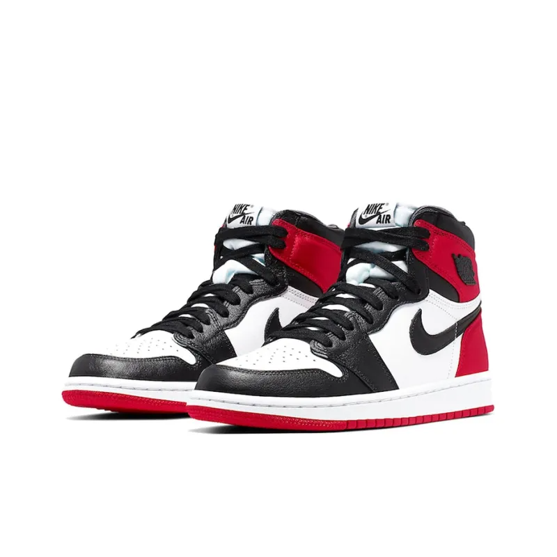 Air Jordan 1 Retro High ‘Satin Black Toe’ CD0461-016