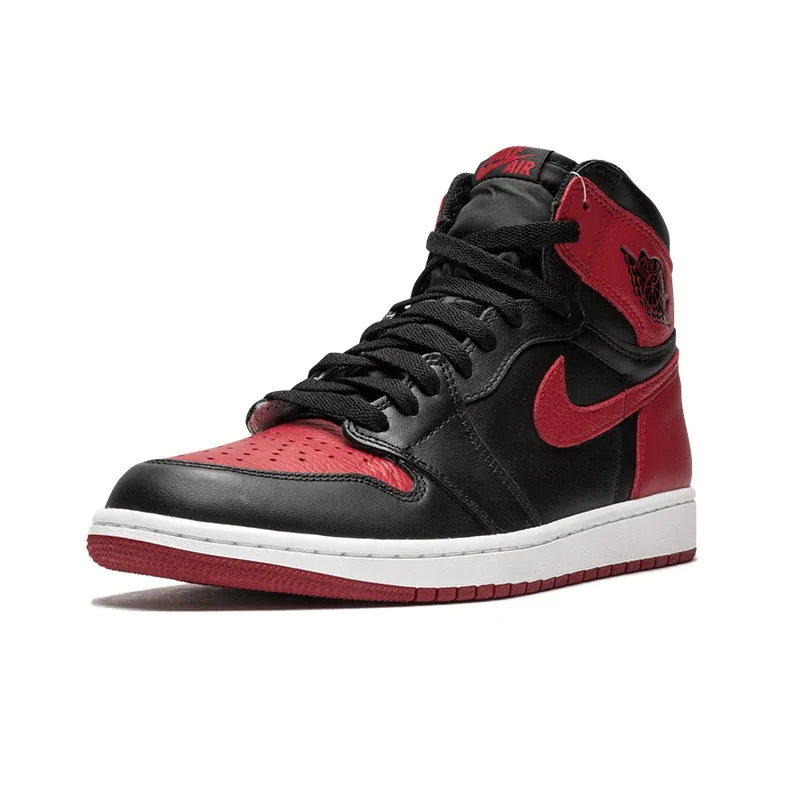 Air Jordan 1 Retro High OG ‘Banned’ 2016 555088-001