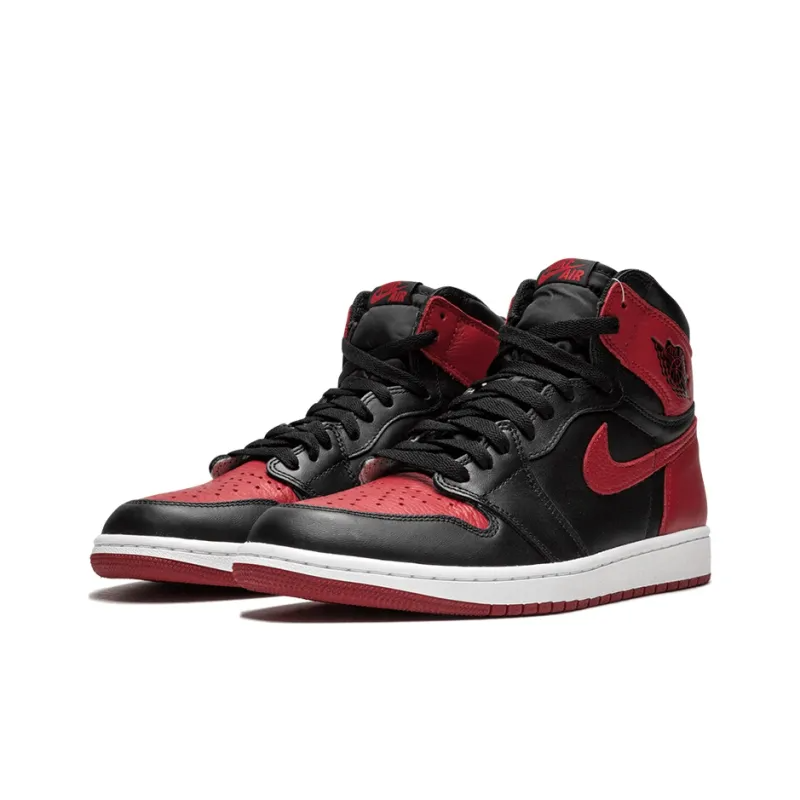 Air Jordan 1 Retro High OG ‘Banned’ 2016 555088-001