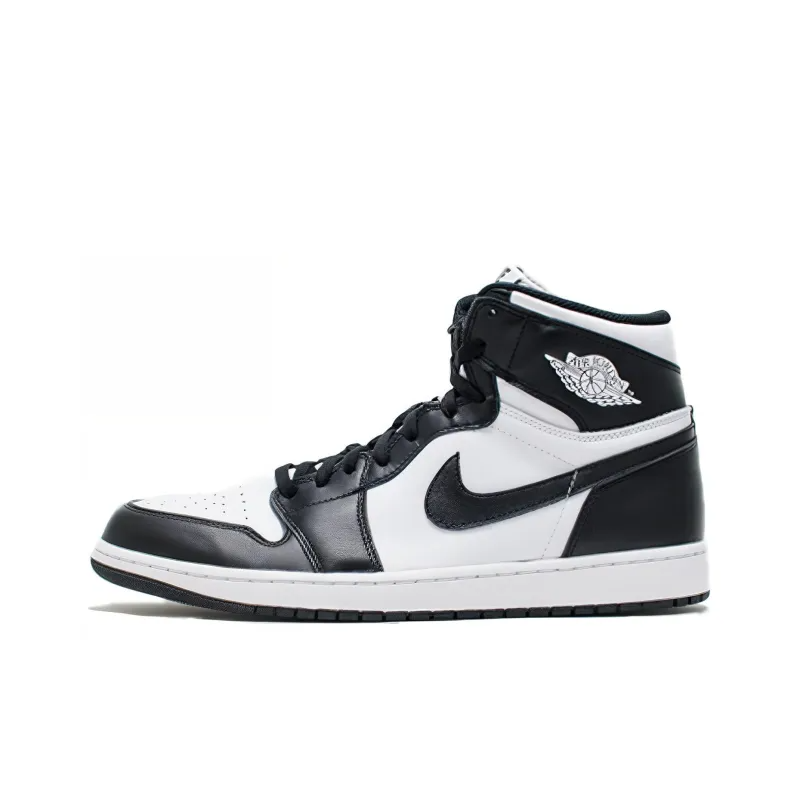 Air Jordan 1 Retro High OG ‘Black/White’ 555088-010