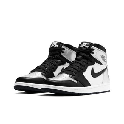 Air Jordan 1 Retro High OG ‘Silver Toe’ E554724-077