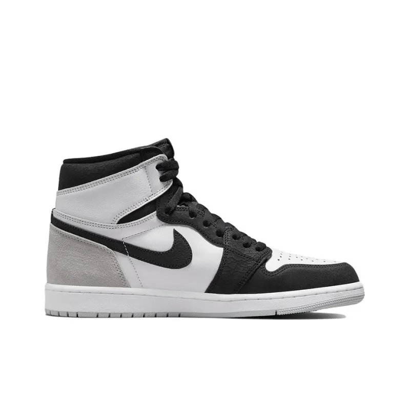 Air Jordan 1 Retro High OG ‘Stage Haze’ 555088-108