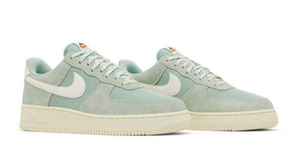 Air Force 1 ’07 LV8 ‘Certified Fresh – Enamel Green’ DO9801-300