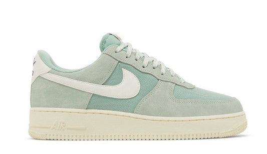 Air Force 1 ’07 LV8 ‘Certified Fresh – Enamel Green’ DO9801-300