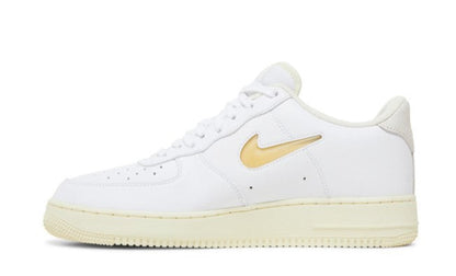 Air Force 1 ’07 LX ‘Pale Vanilla’ DC8894-100