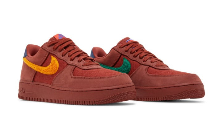 Air Force 1 Low ‘La Familia’ DV5153-600