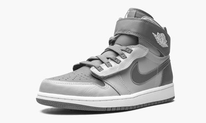 Air Jordan 1 High FlyEase Grey