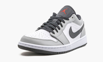 Air Jordan 1 Low Light Smoke Grey