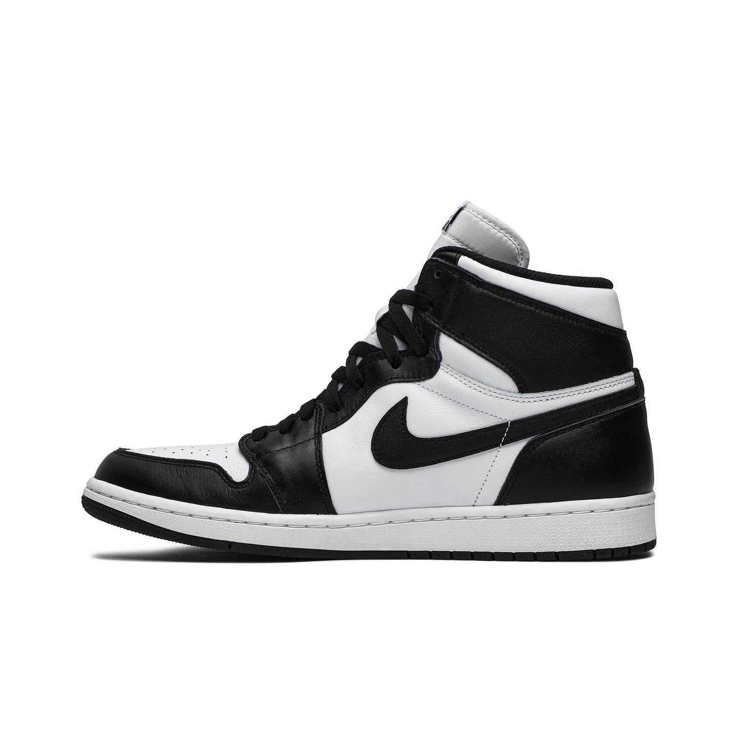 Air Jordan 1 Retro High OG Black/White 555088-010