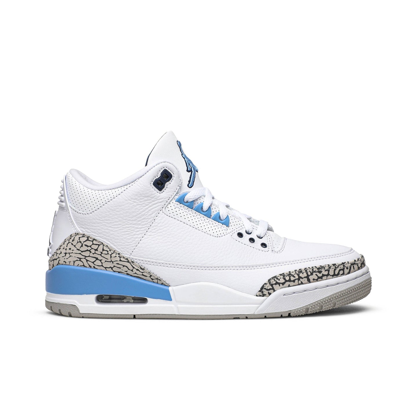 Air Jordan 3 Retro ‘UNC’ CT8532-104