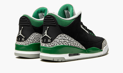 Air Jordan 3 Retro “Pine Green”