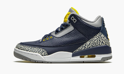 Air Jordan 3 Retro PE “Michigan”