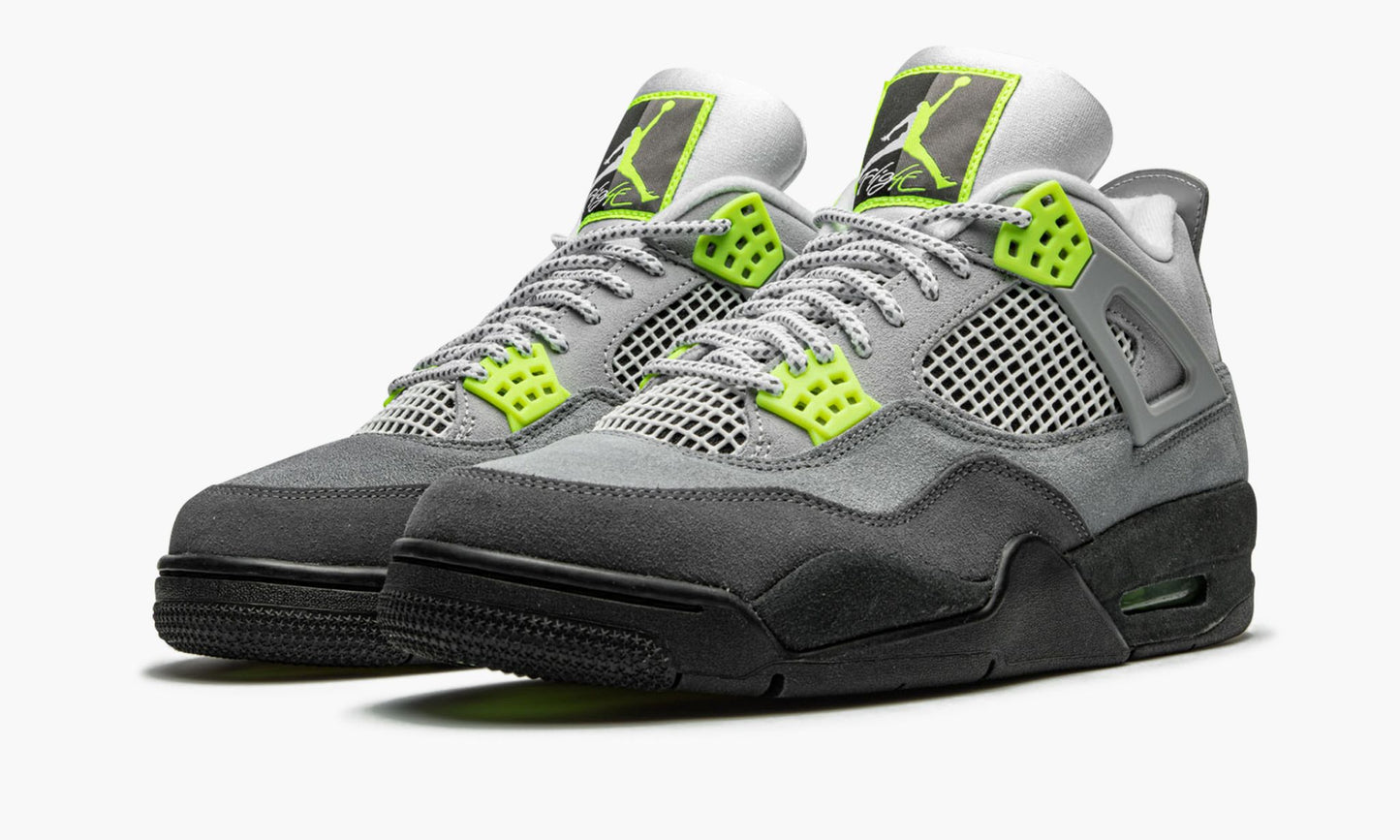 Air Jordan 4 Retro SE “Neon”