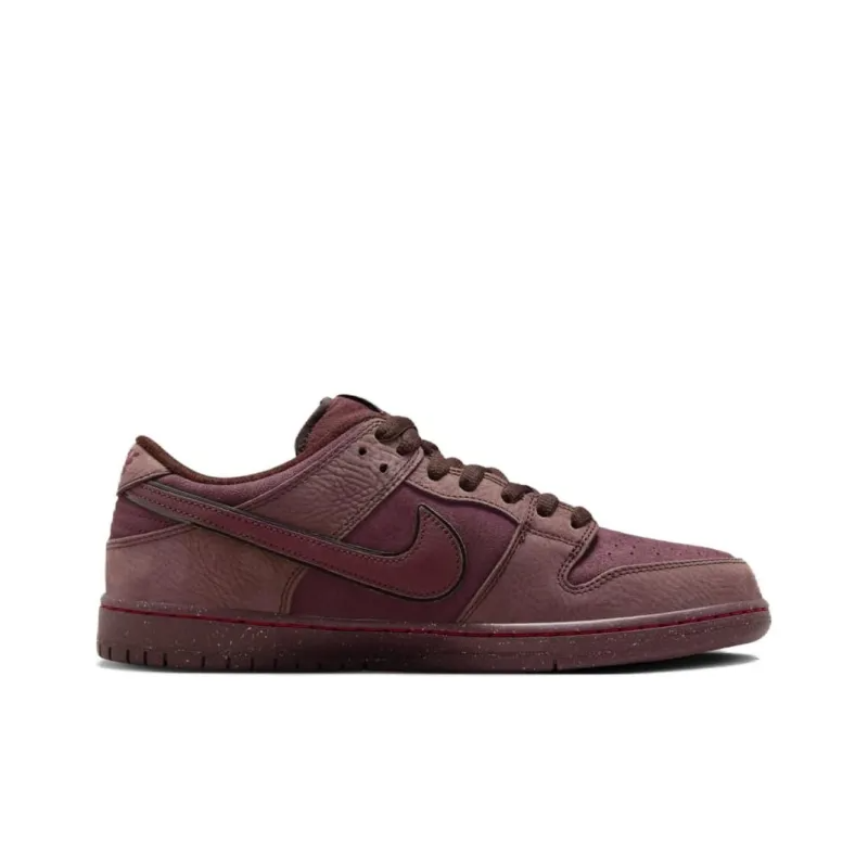 Sb Dunk Low ‘city Of Love Burgundy Crush’ – Fn0619-600