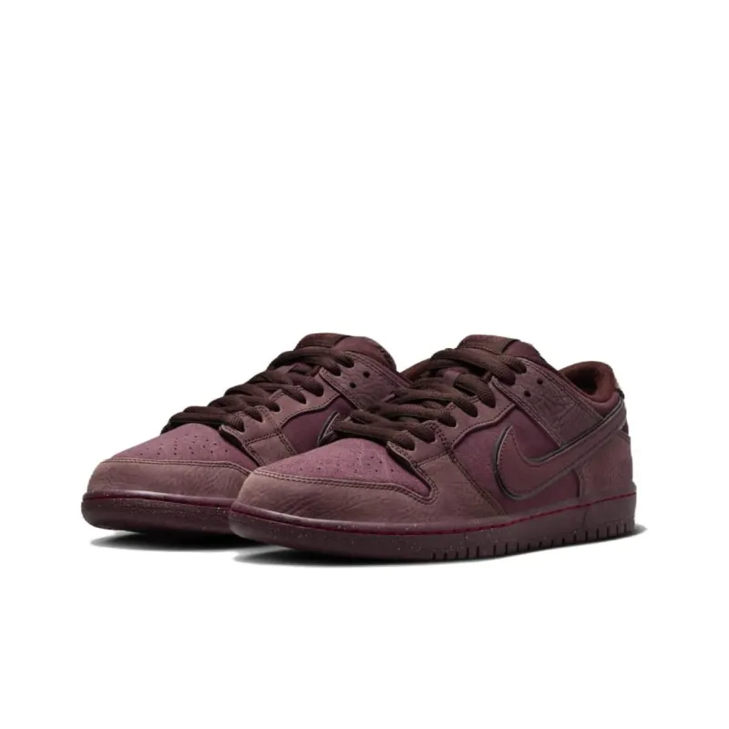 Sb Dunk Low ‘city Of Love Burgundy Crush’ – Fn0619-600