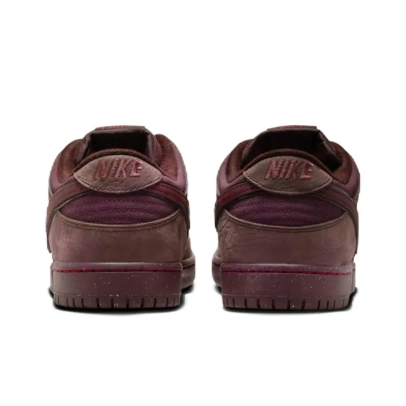 Sb Dunk Low ‘city Of Love Burgundy Crush’ – Fn0619-600