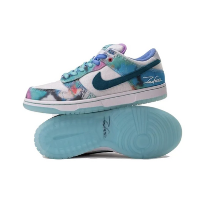 SB Dunk Low Futura Laboratories Bleached Aqua HF6061-400