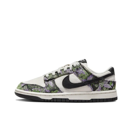 Dunk Low Floral Tapestry Women’s – FN7105-030